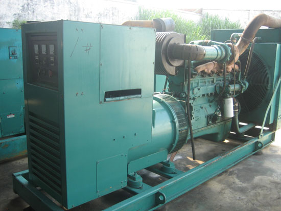 龙湾出租发电机-发电机组购买指南都有哪些