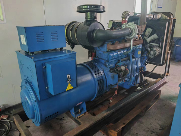 龙湾100kW柴油发电机组使用多级机油有哪些优缺点？